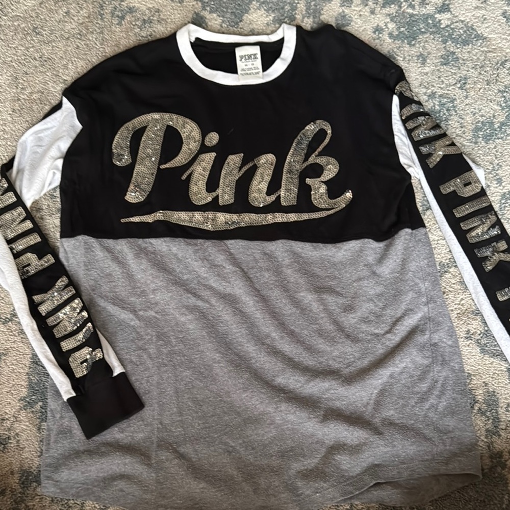PINK Victoria's Secret Black and Gray Long Sleeve Tee
